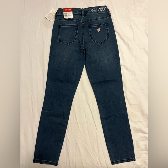 Dark Blue Mid-Rise Guess ▵ Jeans 👖 - Picture 13 of 14